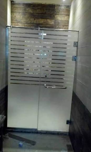 زجاج سيكوريت